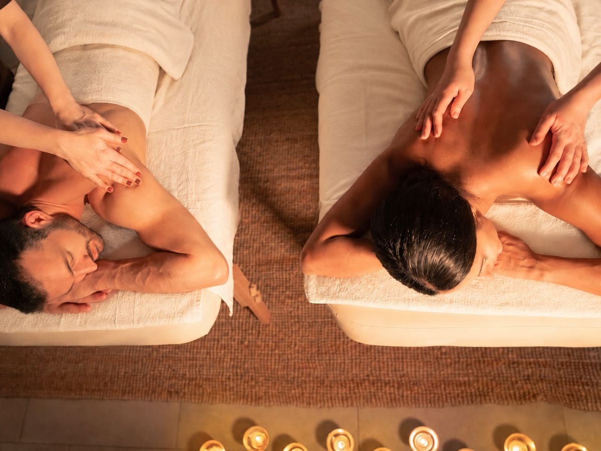 Couples Massage photo